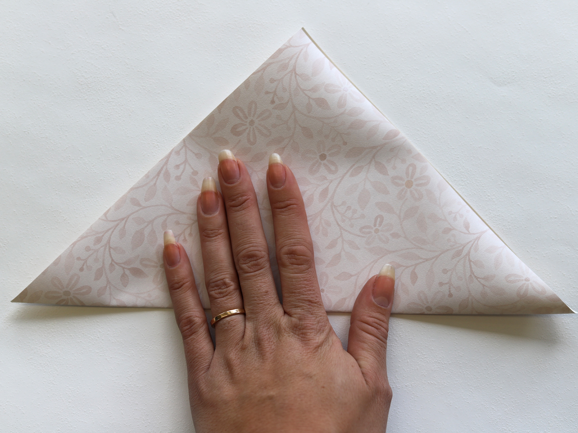 vika tapetblommor av tapet