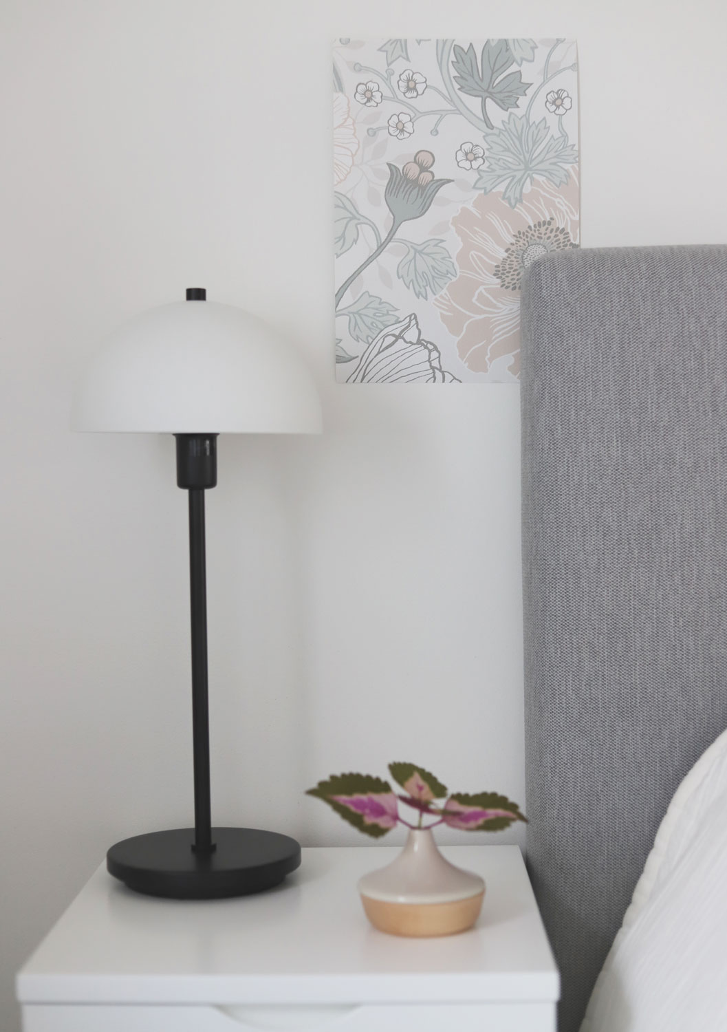 best&auml;lla tapetprover